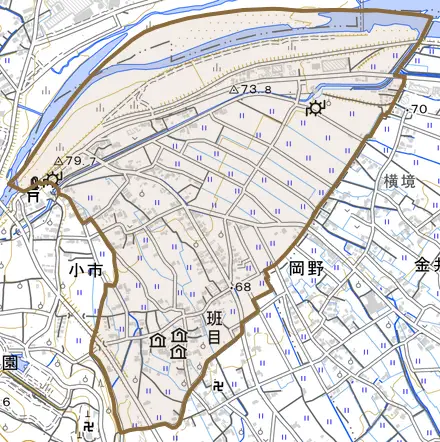 班目とその周辺の地図。町の範囲を重ねている