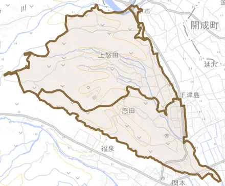 怒田とその周辺の地図。町の範囲を重ねている