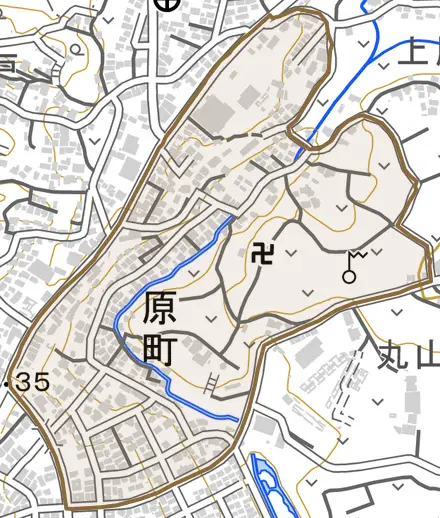 原町とその周辺の地図。町の範囲を重ねている