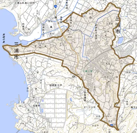 初声町下宮田とその周辺の地図。町の範囲を重ねている