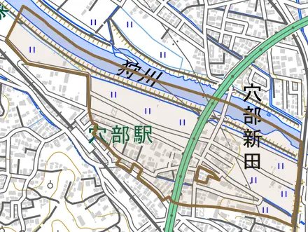 穴部新田とその周辺の地図。町の範囲を重ねている