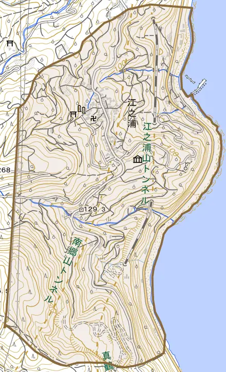 江之浦とその周辺の地図。町の範囲を重ねている