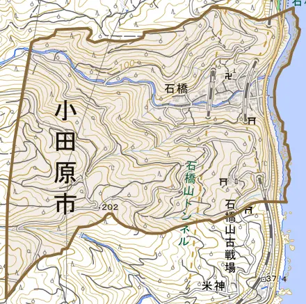 石橋とその周辺の地図。町の範囲を重ねている