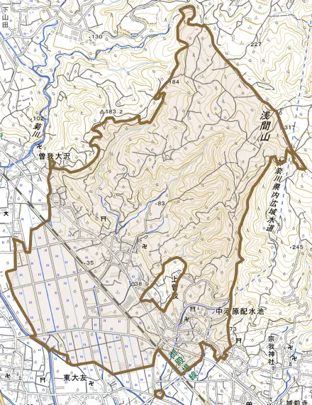 上曽我とその周辺の地図。町の範囲を重ねている