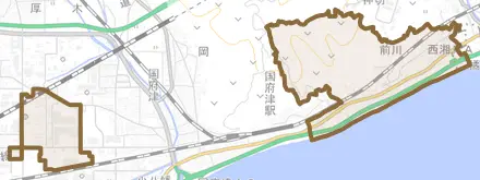 前川とその周辺の地図。町の範囲を重ねている