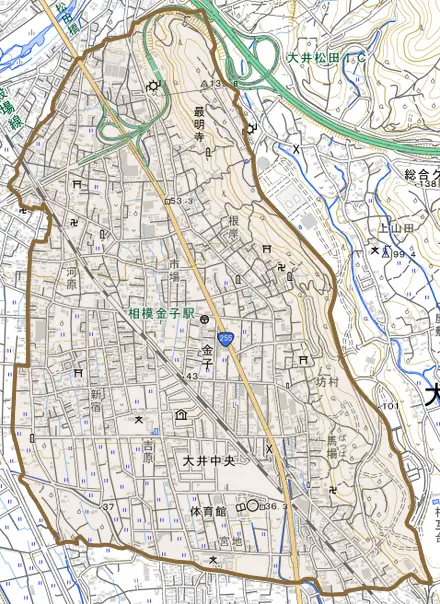 金子とその周辺の地図。町の範囲を重ねている