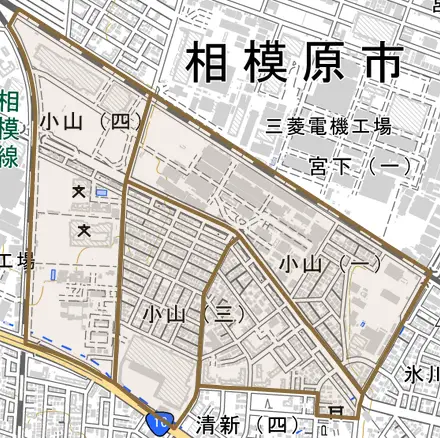 小山とその周辺の地図。町の範囲を重ねている