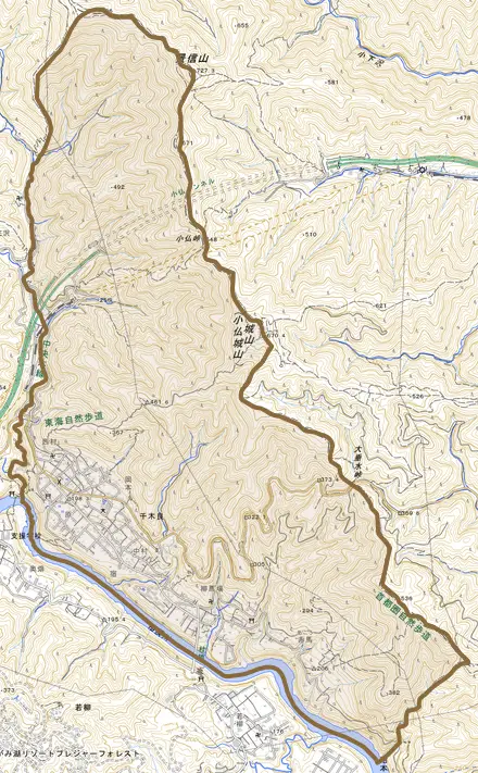 千木良とその周辺の地図。町の範囲を重ねている