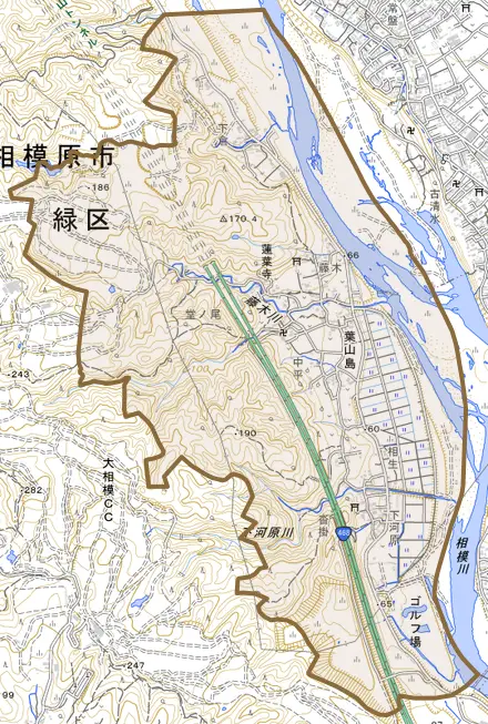 葉山島とその周辺の地図。町の範囲を重ねている