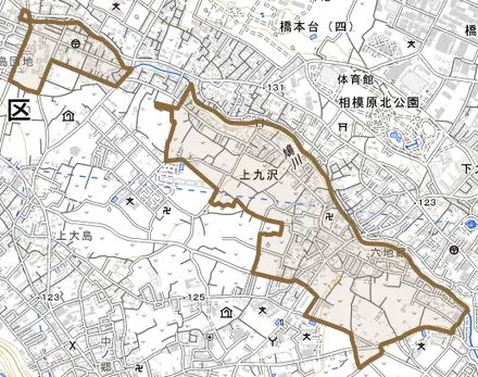 上九沢とその周辺の地図。町の範囲を重ねている
