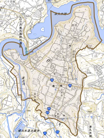 三ケ木とその周辺の地図。町の範囲を重ねている