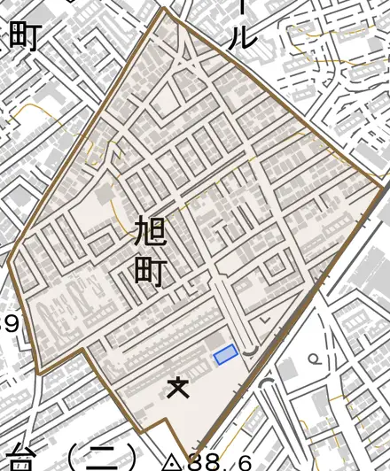 旭町とその周辺の地図。町の範囲を重ねている