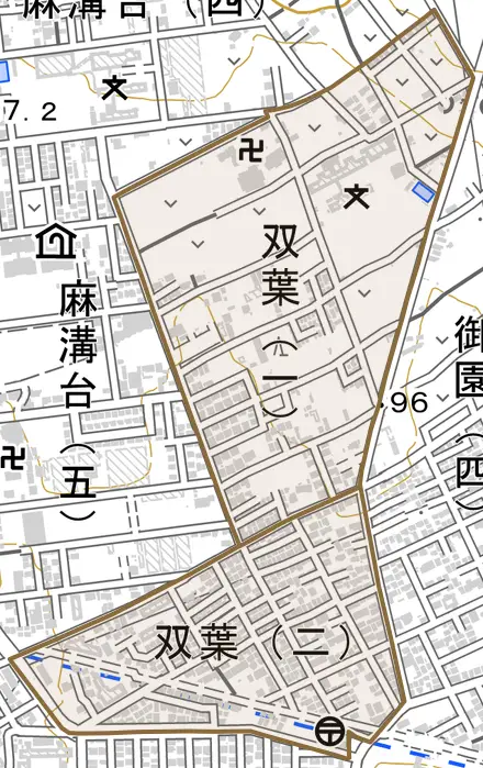 双葉とその周辺の地図。町の範囲を重ねている