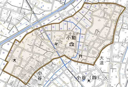 小動とその周辺の地図。町の範囲を重ねている