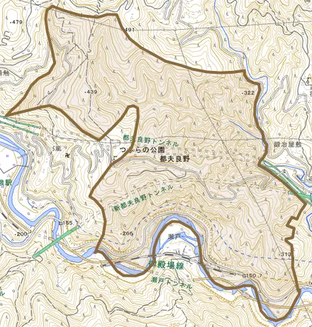 都夫良野とその周辺の地図。町の範囲を重ねている