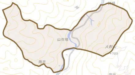 山市場とその周辺の地図。町の範囲を重ねている
