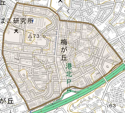 梅が丘とその周辺の地図。町の範囲を重ねている