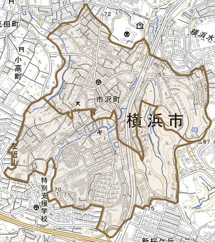 市沢町とその周辺の地図。町の範囲を重ねている