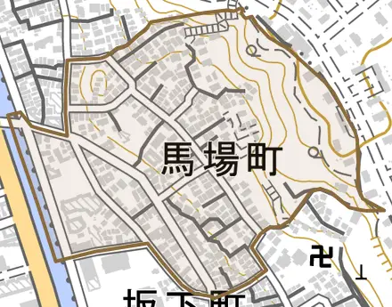 馬場町とその周辺の地図。町の範囲を重ねている