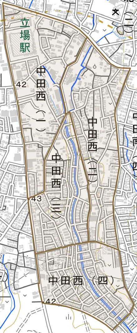 中田西とその周辺の地図。町の範囲を重ねている
