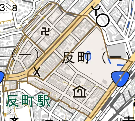 反町とその周辺の地図。町の範囲を重ねている