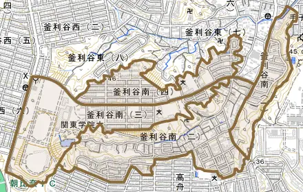 釜利谷南とその周辺の地図。町の範囲を重ねている