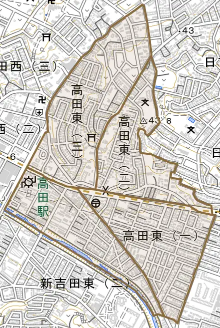 高田東とその周辺の地図。町の範囲を重ねている