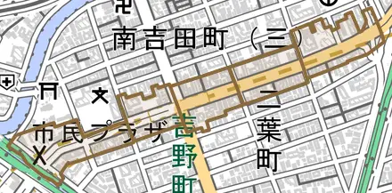 吉野町とその周辺の地図。町の範囲を重ねている
