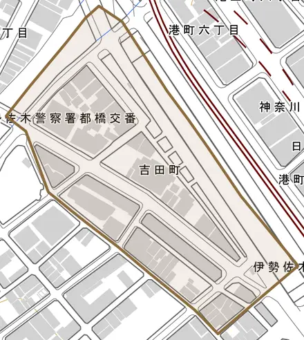吉田町とその周辺の地図。町の範囲を重ねている