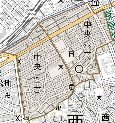 中央とその周辺の地図。町の範囲を重ねている