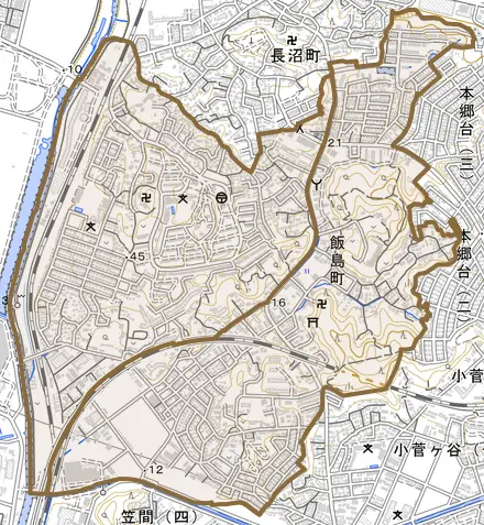 飯島町とその周辺の地図。町の範囲を重ねている