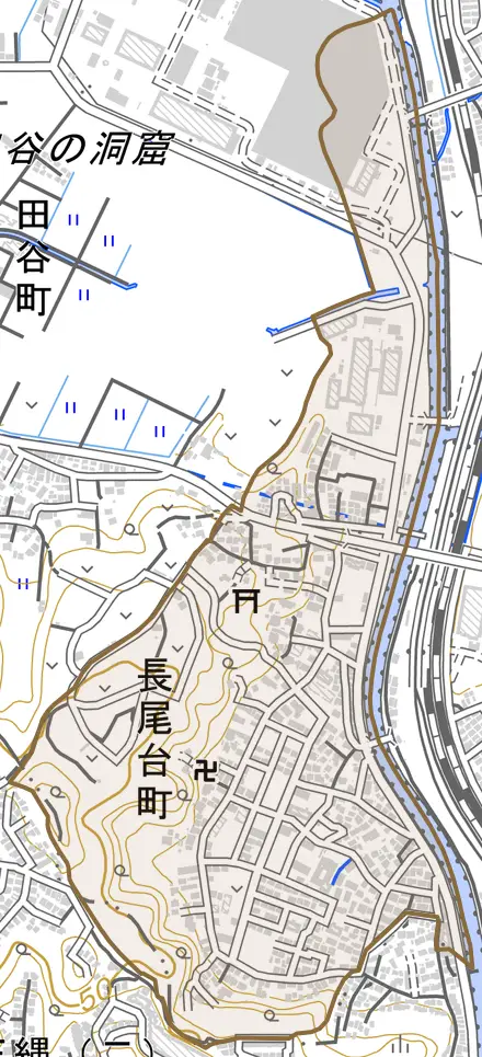長尾台町とその周辺の地図。町の範囲を重ねている