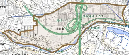 川向町とその周辺の地図。町の範囲を重ねている
