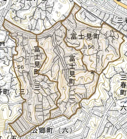 富士見町とその周辺の地図。町の範囲を重ねている