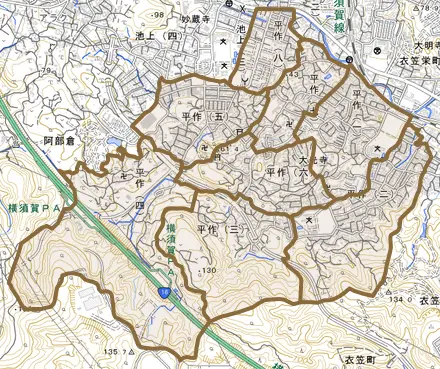 平作とその周辺の地図。町の範囲を重ねている