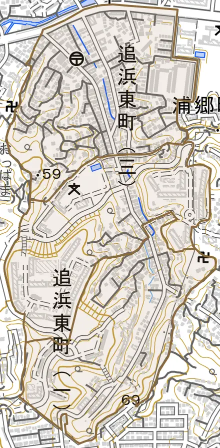 追浜東町とその周辺の地図。町の範囲を重ねている
