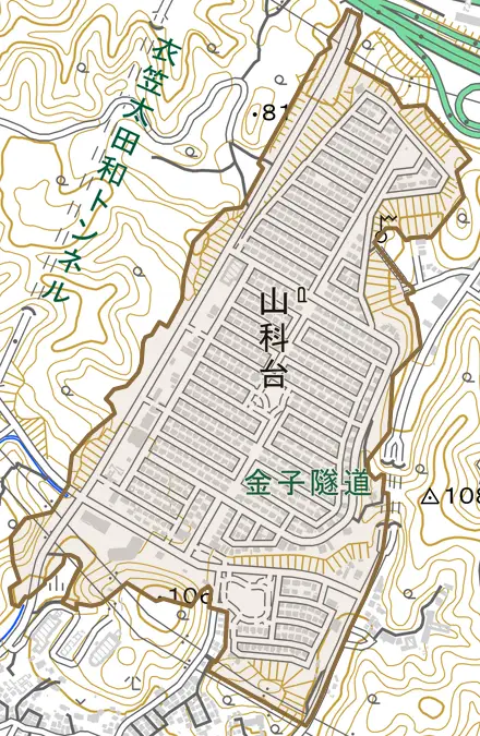 山科台とその周辺の地図。町の範囲を重ねている