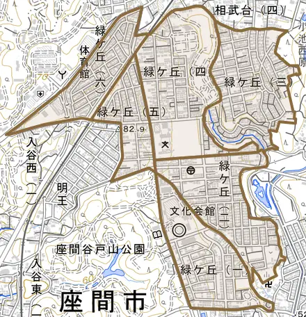 緑ケ丘とその周辺の地図。町の範囲を重ねている