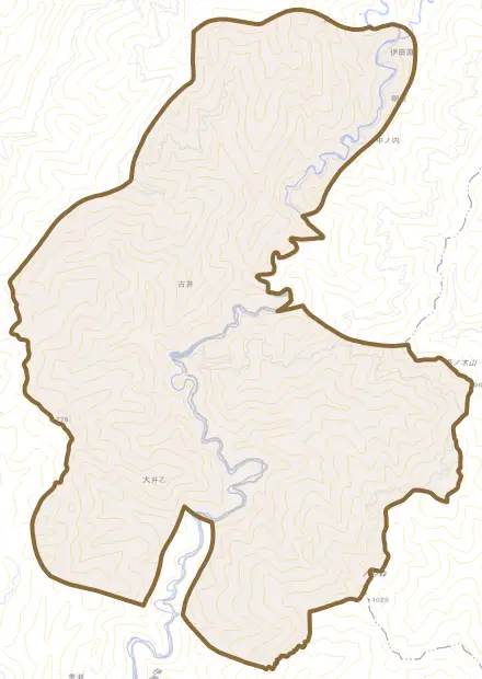 古井とその周辺の地図。町の範囲を重ねている