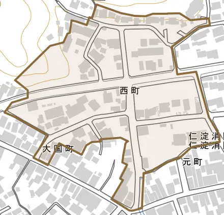 西町とその周辺の地図。町の範囲を重ねている
