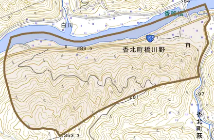 香北町橋川野とその周辺の地図。町の範囲を重ねている