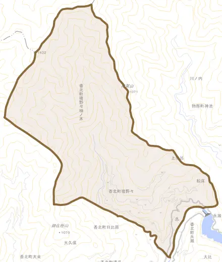 香北町猪野々とその周辺の地図。町の範囲を重ねている