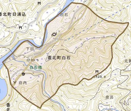 香北町白石とその周辺の地図。町の範囲を重ねている