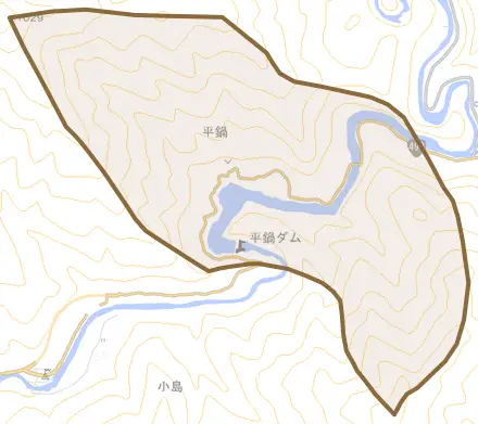 大字平鍋とその周辺の地図。町の範囲を重ねている