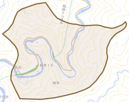 大字柏木とその周辺の地図。町の範囲を重ねている