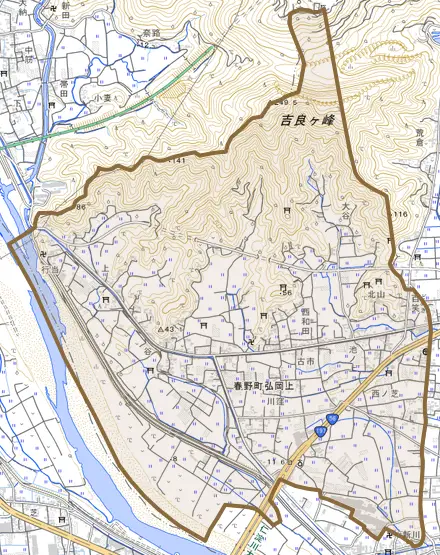 春野町弘岡上とその周辺の地図。町の範囲を重ねている