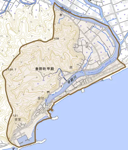 春野町甲殿とその周辺の地図。町の範囲を重ねている