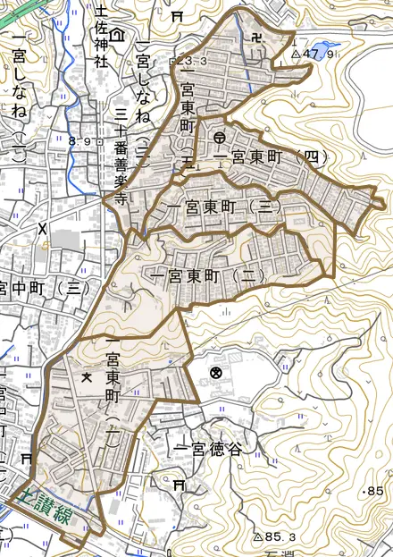 一宮東町とその周辺の地図。町の範囲を重ねている