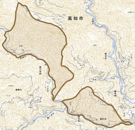 鏡的渕とその周辺の地図。町の範囲を重ねている