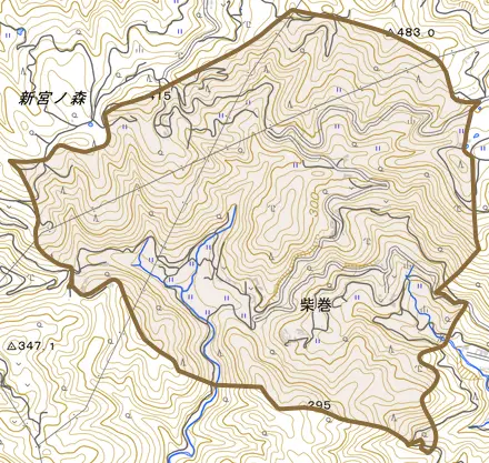 柴巻とその周辺の地図。町の範囲を重ねている